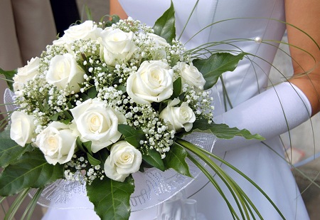 Wedding flowers white roses